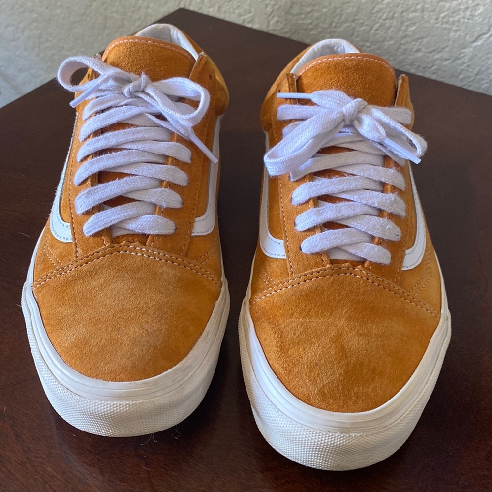 Waterproof suede Vans size 10